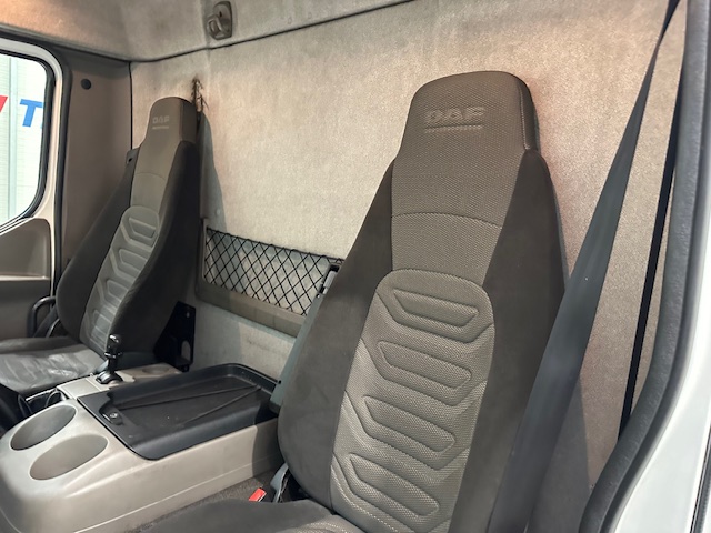 DAF  LF55 220 Day Cab Fridge Box