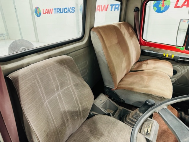 Leyland Cruiser T45 16.17 4×2 Day Cab Tractor Unit