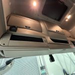 DAF CF 330 6×2 Rear Lift Sleeper Cab Curtainsider - thumbnail