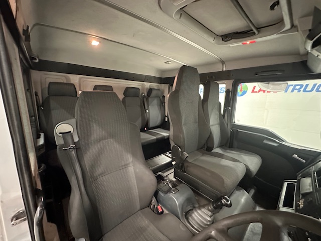 MAN TGL 12.220 Crew Cab Tilt and Slide