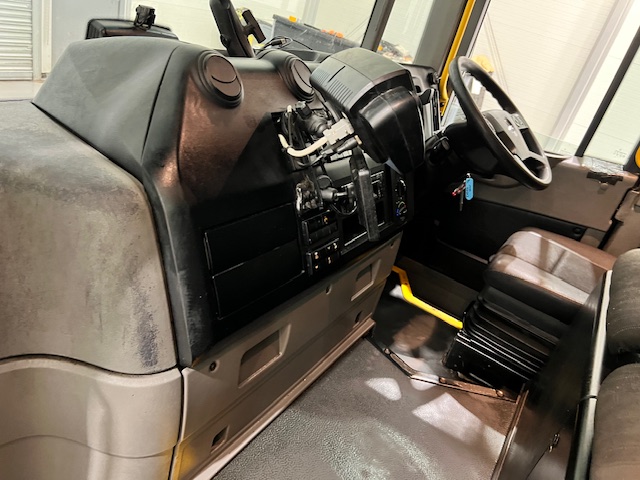 Mercedes Econic 2630 6×2 Refuse Bin Lorry