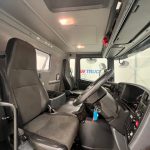 Scania G410 8×4 Rest Cab Hookloader Drawbar - thumbnail