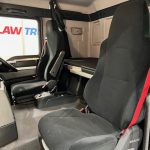 MAN TGM 18.250 4×2 Sleeper Cab Curtainsider - thumbnail