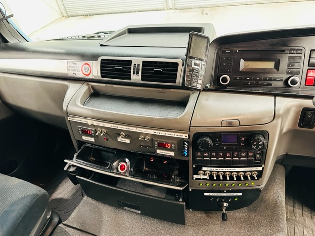 MAN TGS 26.360 6×2 Sleeper Cab Box Van