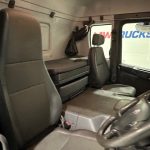 Scania P320 6×2 10 Tyre Rear Lift Insulated Box Van - thumbnail