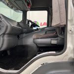 Scania 114 340 6×2 Sleeper Cab Beavertail - thumbnail
