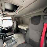 DAF CF 370 6×2 Sleeper Cab Fridge Box - thumbnail