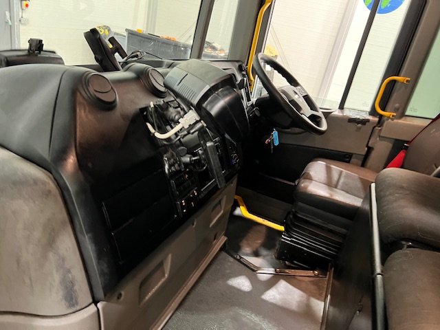 Mercedes Econic 2630 6×2 Refuse Bin Lorry