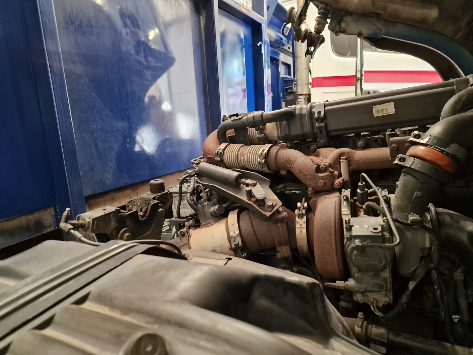 Scania P280 6×2 Rear Lift Dropside Brick Grab