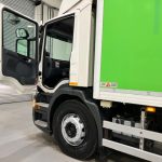 Scania P280 6×2 Rear Lift Day Cab Fridge Box - thumbnail