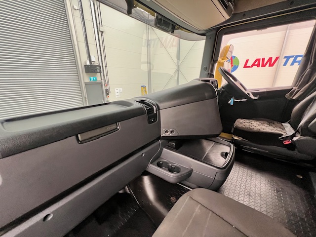 Scania R480 6×2 Midlift Topline Tractor Unit