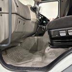 DAF LF 220 Day Cab Fridge Box - thumbnail