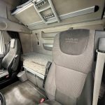DAF XF 460 4×2 Super Space Cab Tractor Unit - thumbnail