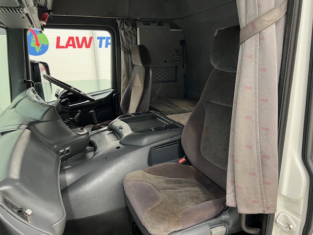 Scania 114 340 6×2 Sleeper Cab Beavertail