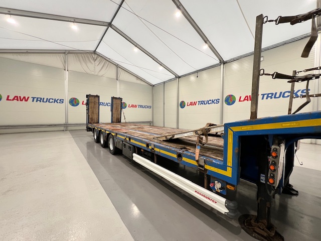Kassbohrer Tri Axle Machinery Carrier Lowloader