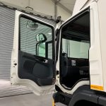 Scania P280 6×2 Rear Lift Day Cab Fridge Box - thumbnail