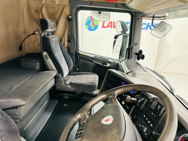 Scania R480 Rear Lift Sleeper Cab Flatbed Manual