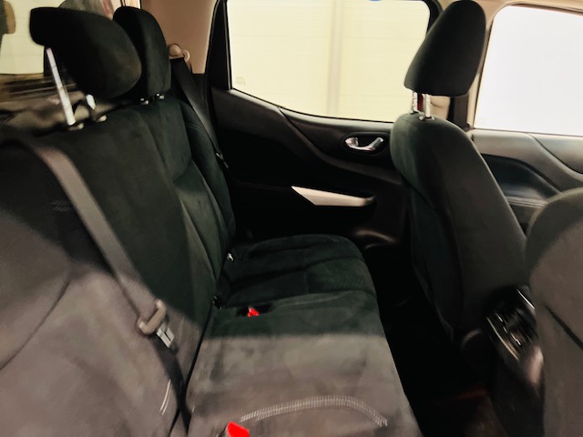 Nissan Navara 2.3 DCI 4×4 Acenta Pick Up Auto