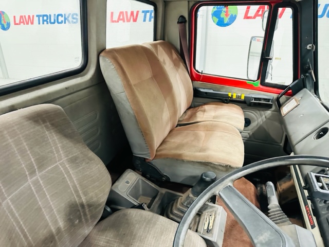 Leyland Cruiser T45 16.17 4×2 Day Cab Tractor Unit