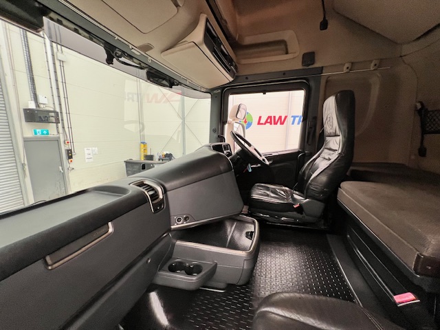 Scania R420 6×2 Midlift Topline Tractor Unit