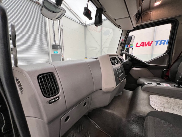DAF LF 260 4×2 Rest Cab Tractor Unit
