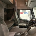 Volvo FM 300 6×2 Sleeper Cab Curtainsider - thumbnail
