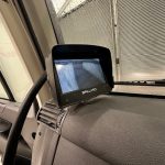 DAF CF 330 6×2 Rear Lift Sleeper Cab Curtainsider - thumbnail