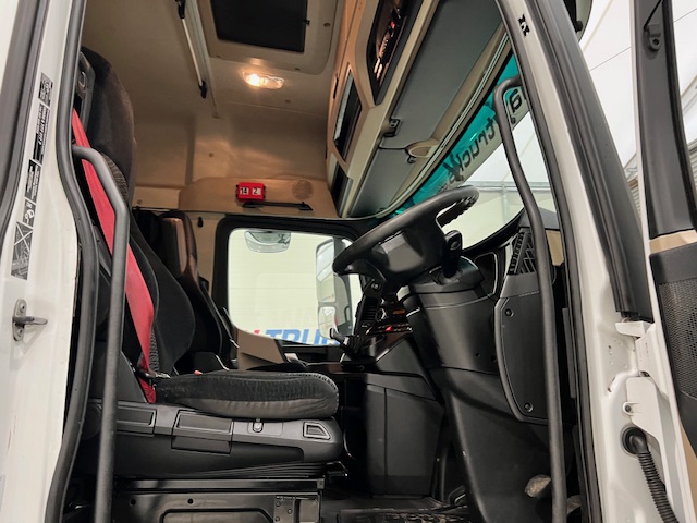 Mercedes Actros 2545 6×2 Midlift Tractor Unit