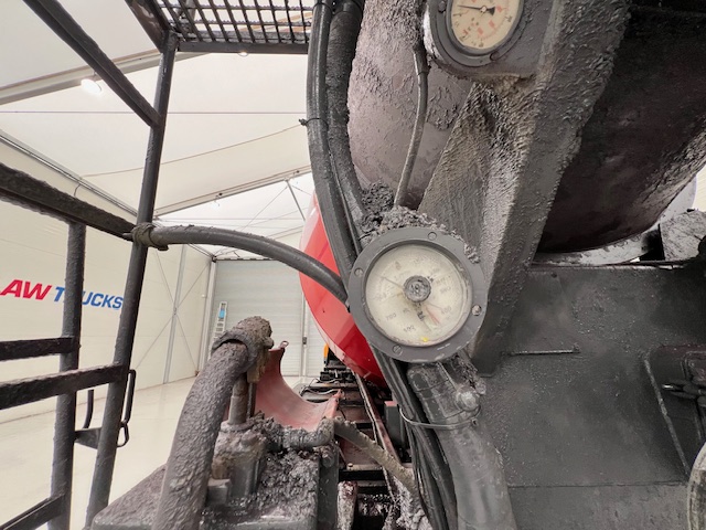 Hino 700 2813 6×4 Cement Mixer