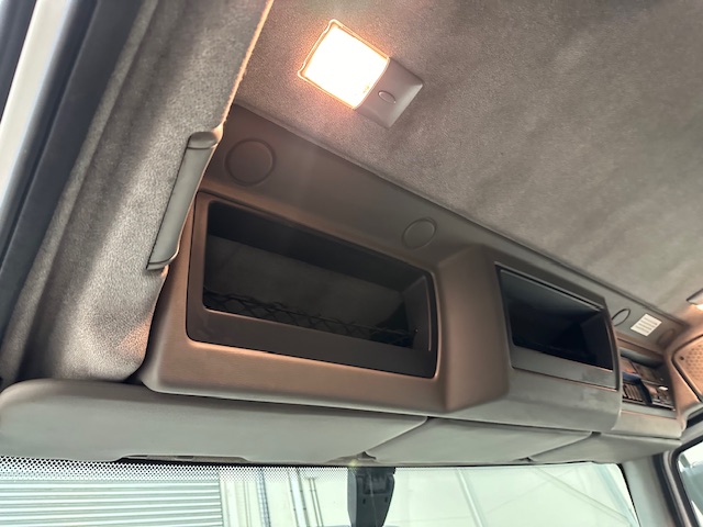 DAF  LF55 220 Day Cab Fridge Box