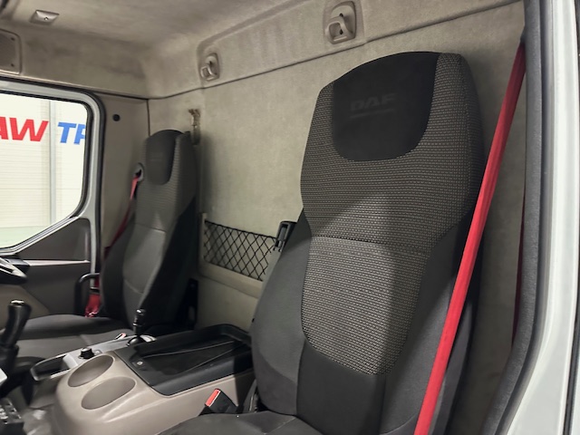 DAF LF 220 Day Cab Fridge Box