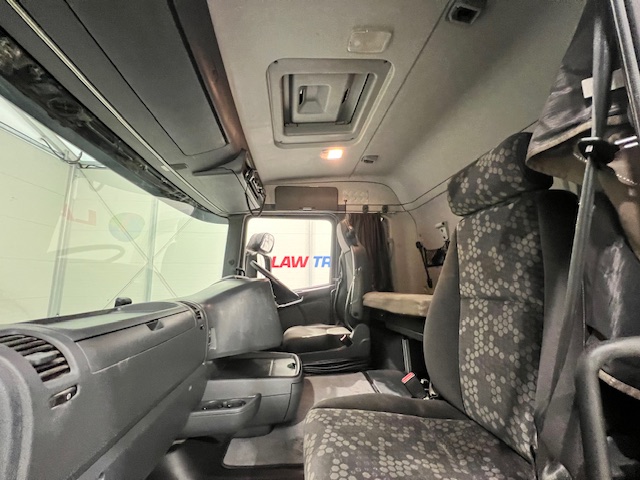 Scania R410 8×4 Sleeper Cab Bulk Tipper