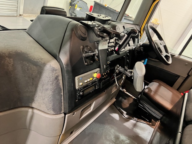 Mercedes Econic 2630 6×2 Refuse Bin Lorry