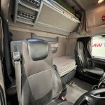 DAF XF 510 6×2 Midlift Tractor Unit Manual - thumbnail