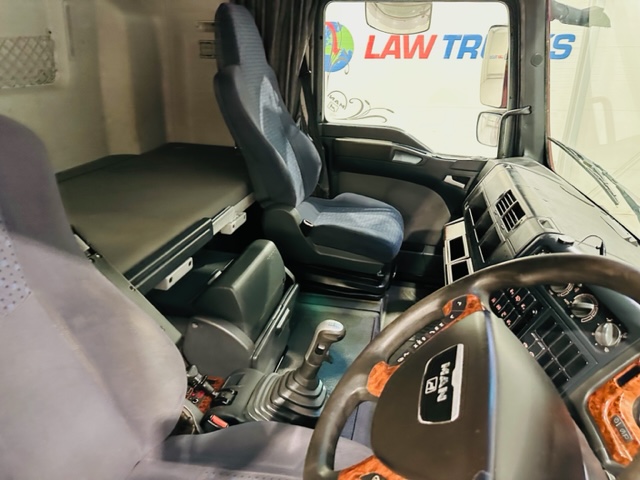 MAN TGA 18.480 XXL 4×2 Tractor Unit