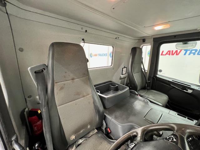 Scania P400 8×4 Day Cab Chassis