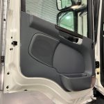 Scania P280 6×2 Rear Lift Day Cab Fridge Box - thumbnail