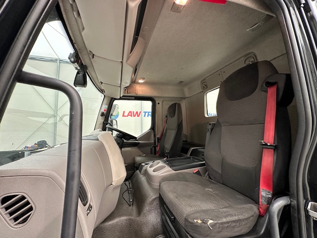 DAF LF 260 4×2 Urban Tractor Unit Trailer