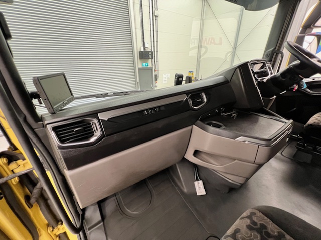 Scania S450 6×2 Midlift Highline Tractor Unit