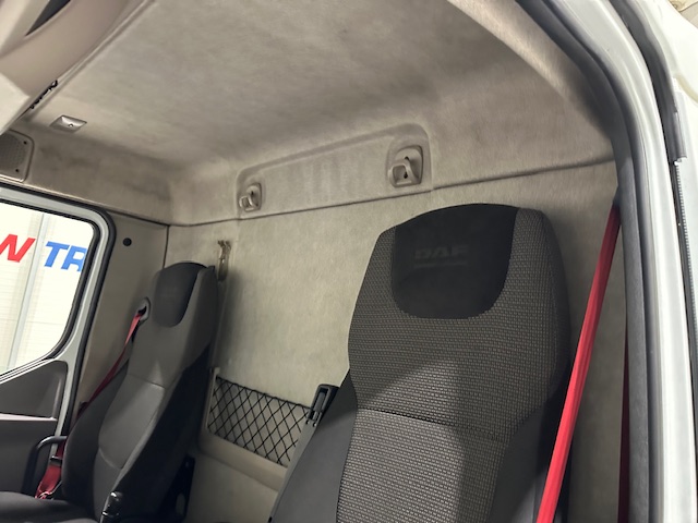 DAF LF 220 Day Cab Fridge Box
