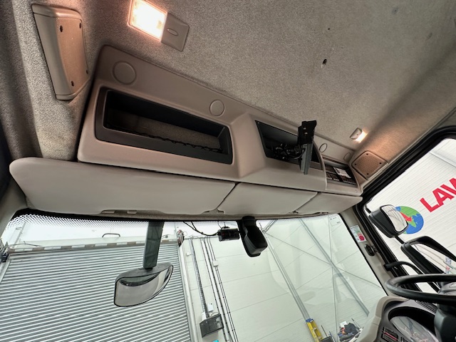 DAF LF 260 4×2 Rest Cab Tractor Unit