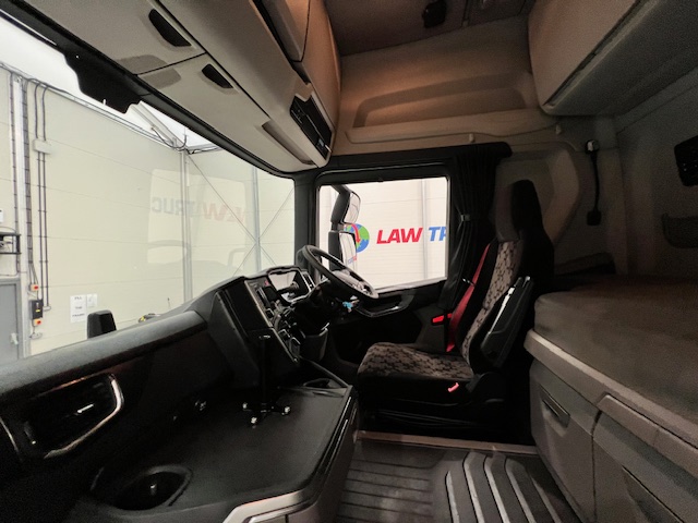 Scania R450 6×2 Midlift Highline Tractor Unit