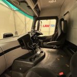 Mercedes Antos 2532 6×2 Rear Lift Day Cab Fridge Box - thumbnail