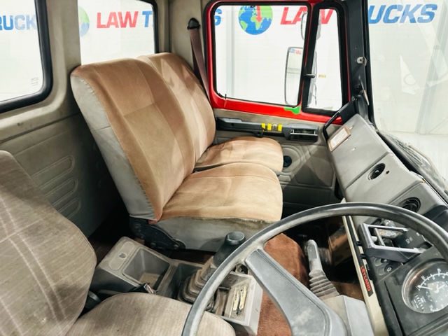 Leyland Cruiser T45 16.17 4×2 Day Cab Tractor Unit