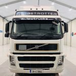 Volvo FM9 260 10 Tyre Sleeper Cab Curtainsider - thumbnail