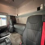 DAF CF 260 Sleeper Cab Curtainsider - thumbnail