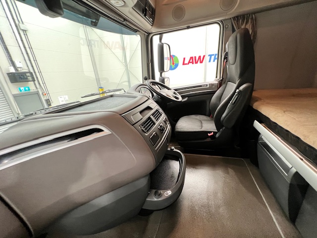 DAF XF 480 6×2 Midlift Tractor Unit