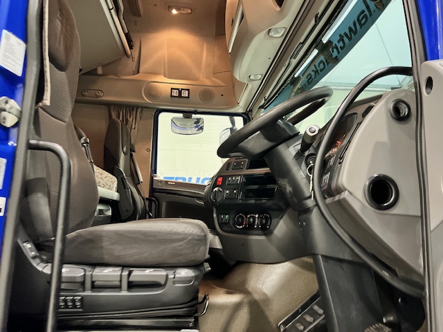 DAF XF 510 6×2 Midlift Tractor Unit