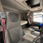 DAF CF 370 6×2 Sleeper Cab Fridge Box - thumbnail