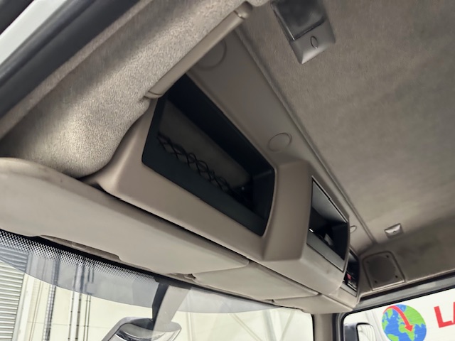 DAF LF 220 Day Cab Fridge Box